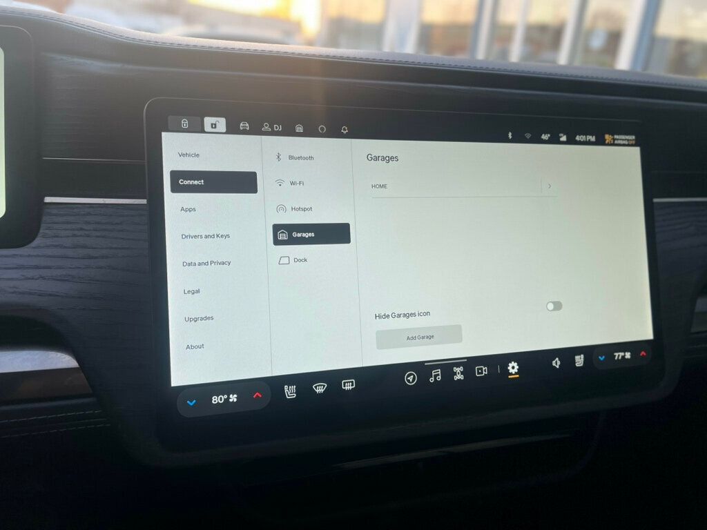 2025 Rivian R1S ADVENTURE - 22959214 - 34