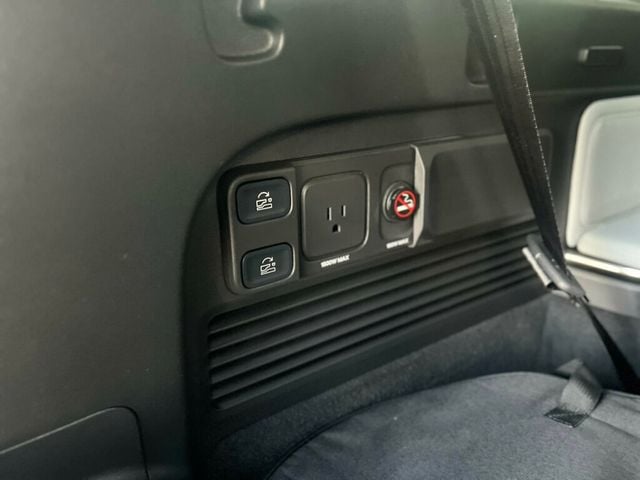 2025 Rivian R1S ADVENTURE - 22959214 - 51