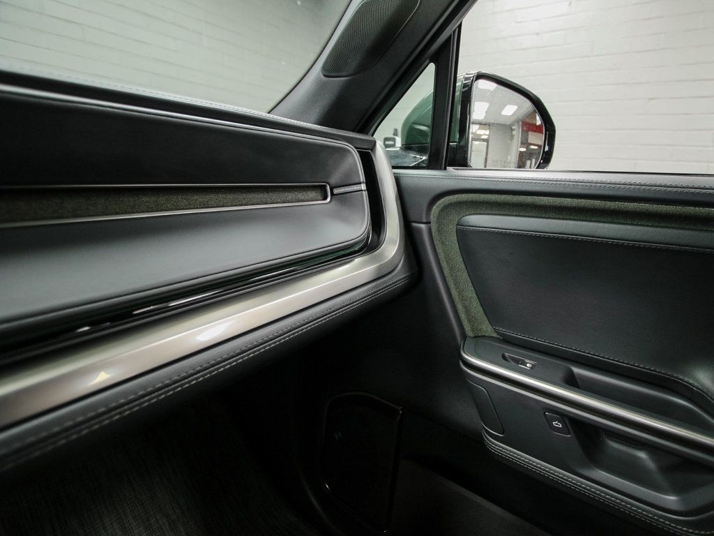 Porsche Macan photo 16