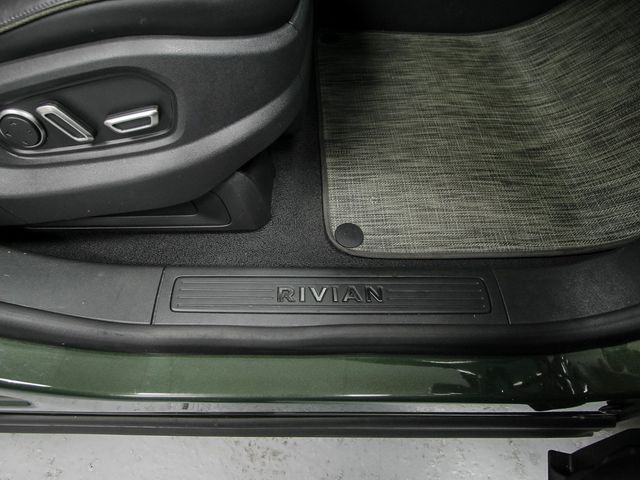 2025 Rivian R1S Adventure Dual-Motor Large Pack - 23085845 - 24