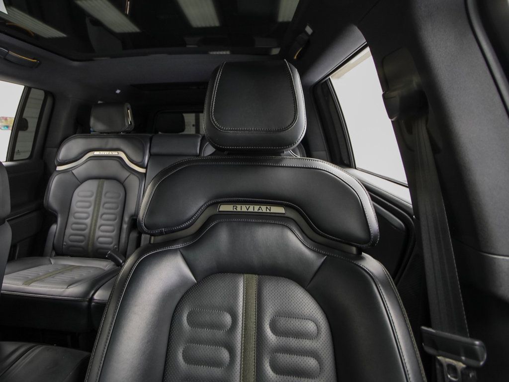 Rivian R1S photo 21