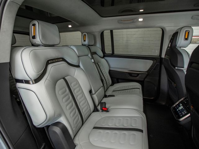 2025 Rivian R1S Adventure Dual-Motor Standard Pack - 22978703 - 25