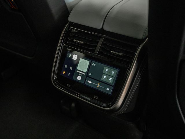 2025 Rivian R1S Adventure Dual-Motor Standard Pack - 22978703 - 26