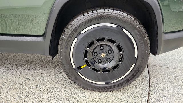 2025 Rivian R1S Adventure Dual-Motor Standard Pack w/ 22'' Range Wheels - 23091242 - 8
