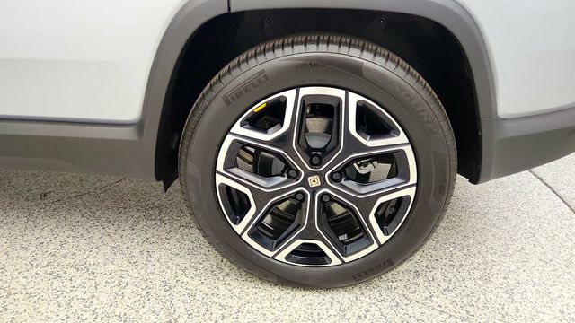 2025 Rivian R1S Adventure Dual-Motor Standard Pack w/ 22'' Sport Bright Wheels - 23029484 - 8