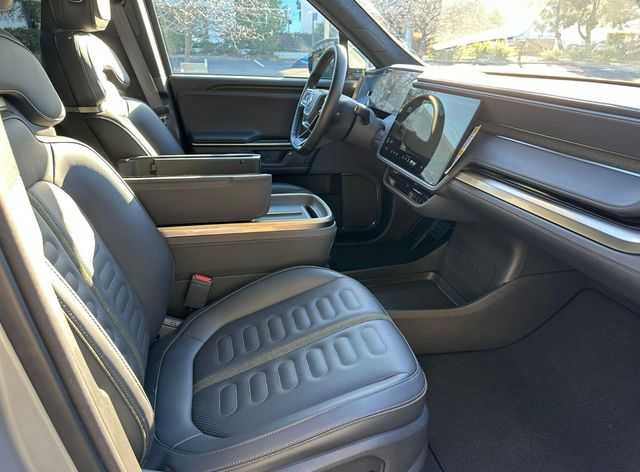 2025 Rivian R1S Adventure Edition - 22938503 - 14