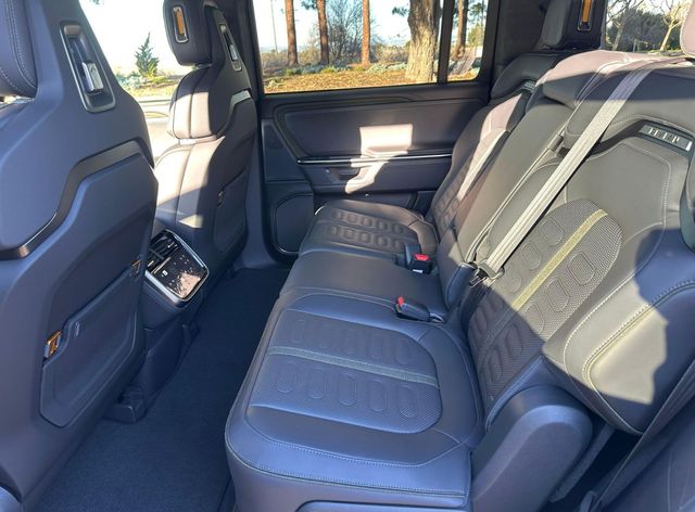 2025 Rivian R1S Adventure Edition - 22938503 - 17