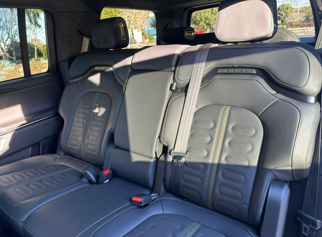 2025 Rivian R1S Adventure Edition - 22938503 - 18