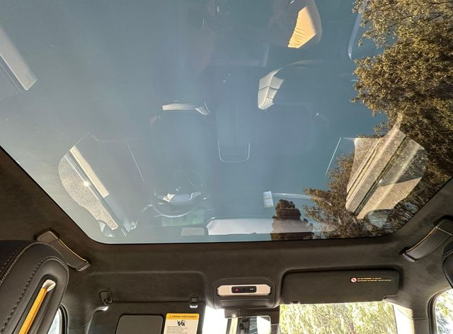 2025 Rivian R1S Adventure Edition - 22938503 - 27