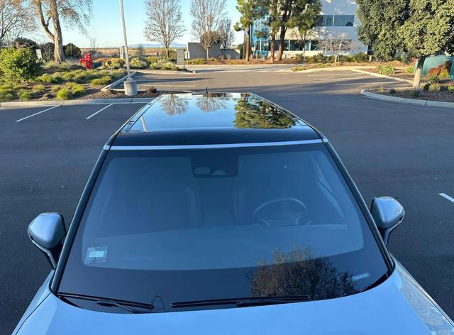 2025 Rivian R1S Adventure Edition - 22938503 - 8