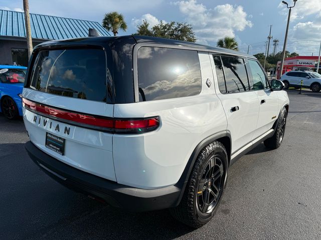 2025 Rivian R1S Ascend Tri Max's photo