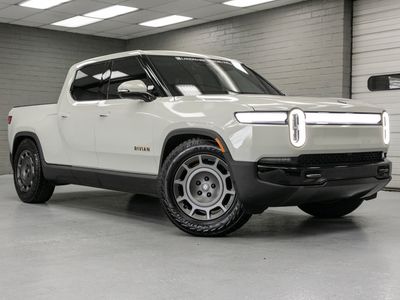 2025 Rivian R1T