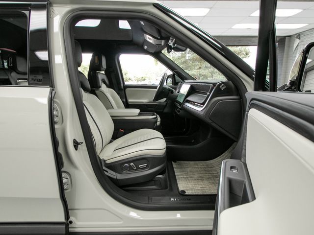 2025 Rivian R1T All-Terrain Tri Max California Dune Edition - 23069889 - 16