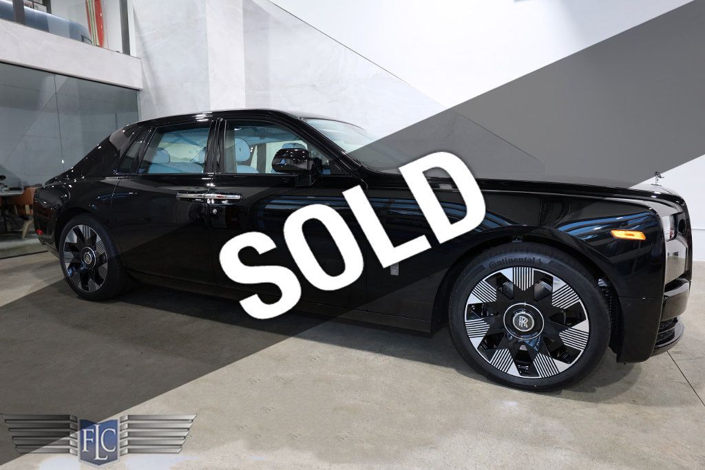 2025 Rolls-Royce Phantom Sedan - 22959551 | Video 1