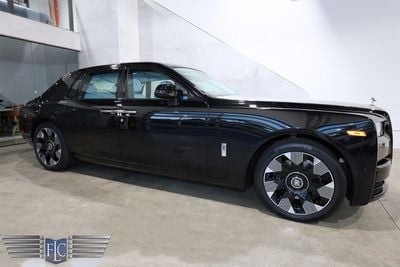 2025 Rolls-Royce Phantom
