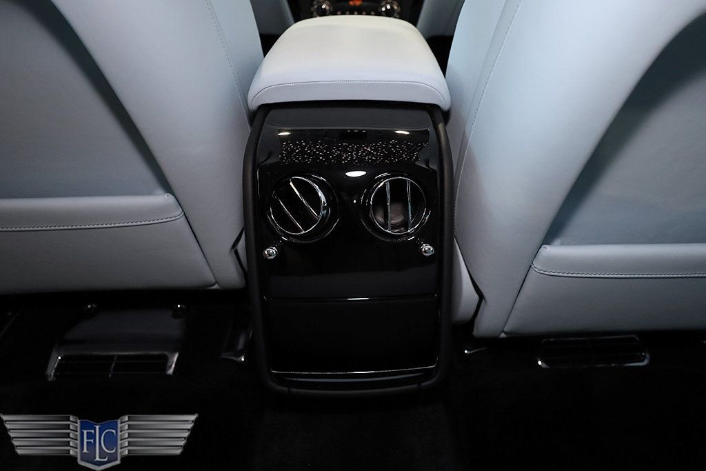 2025 Rolls-Royce Phantom Sedan - 22959551 - 22