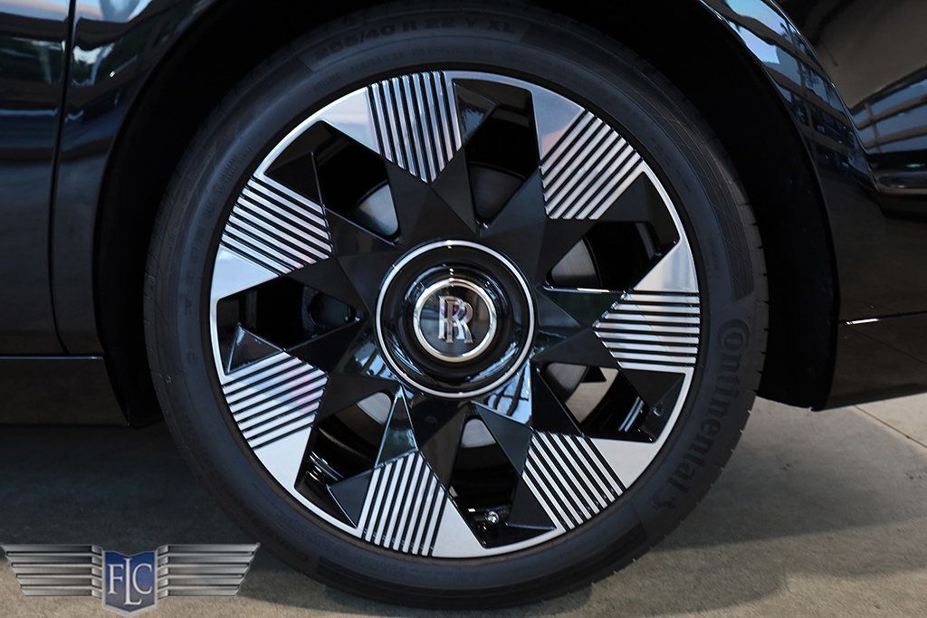 2025 Rolls-Royce Phantom Sedan - 22959551 - 41