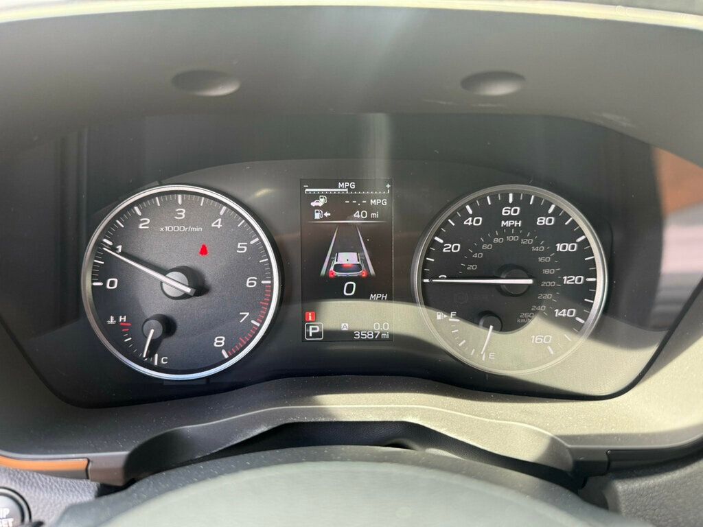 2025 Subaru Ascent Onyx Edition photo 4