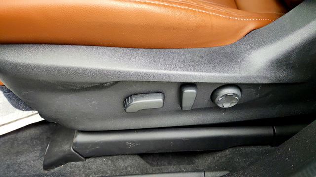 2025 Subaru Ascent Touring 7-Seater - 23029446 - 11