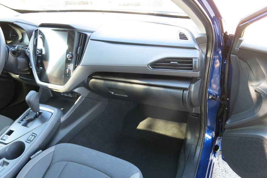 2025 Subaru Crosstrek Premium photo 10