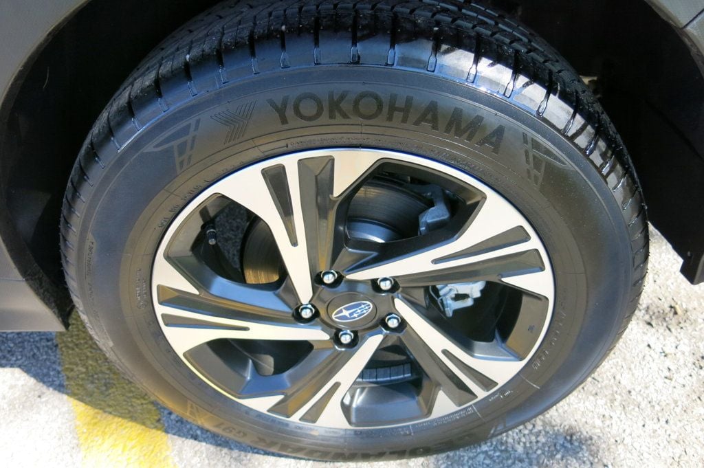 2025 Subaru Crosstrek Premium photo 30