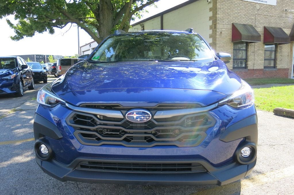 2025 Subaru Crosstrek Premium photo 7