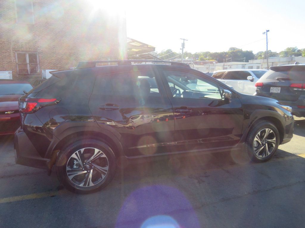 2025 Subaru Crosstrek Premium photo 4