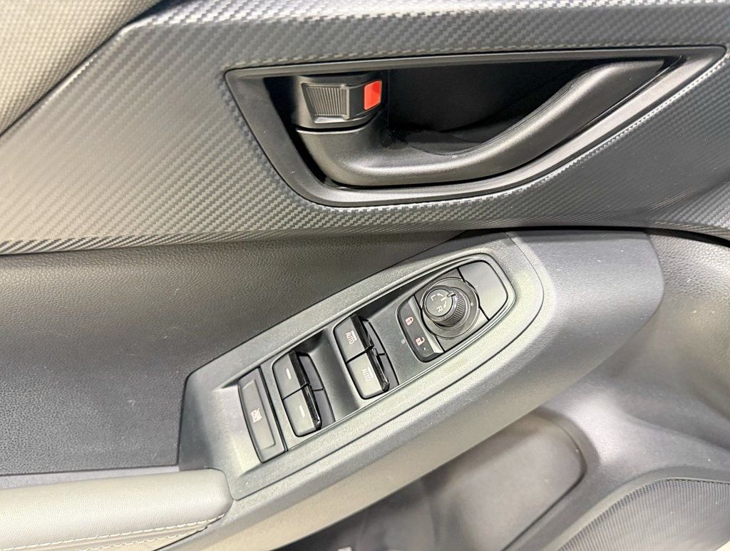 2025 Subaru Crosstrek Premium AWD - 22964696 - 30