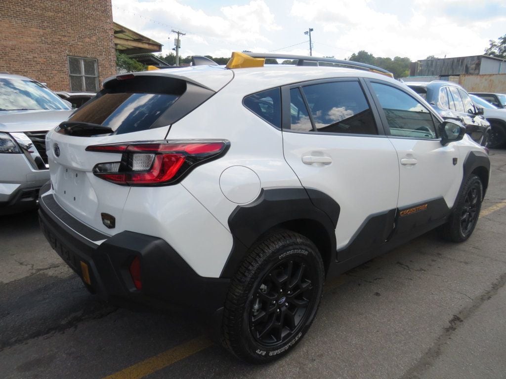 2025 Subaru Crosstrek Wilderness photo 3