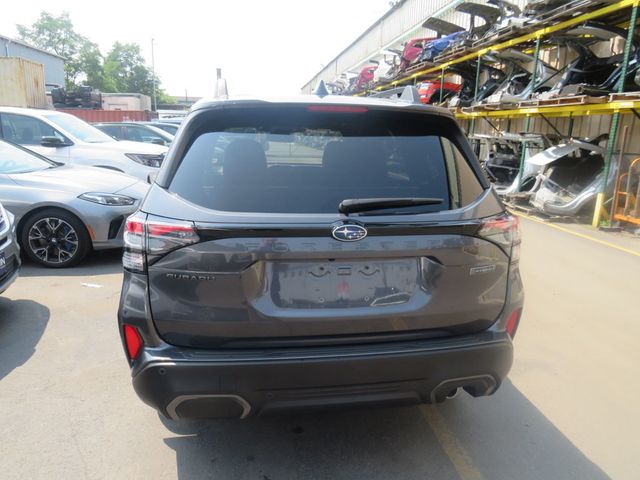 2025 Subaru Forester Limited Hybrid AWD - 23065748 - 5