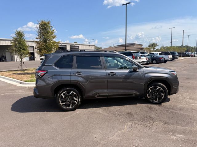 2025 Subaru Forester LIMITED HYBRID AWD - 23062073 - 17