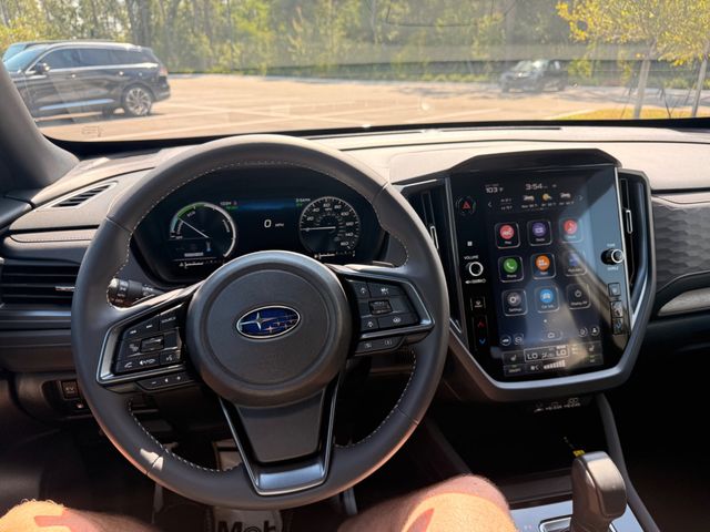 2025 Subaru Forester LIMITED HYBRID AWD - 23062073 - 1