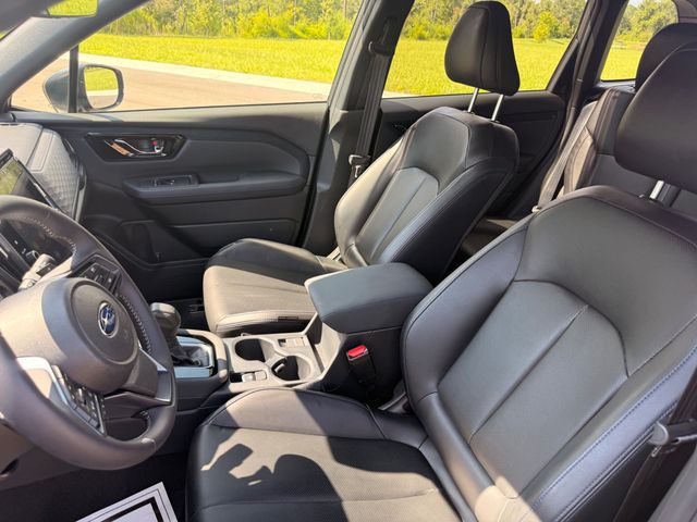 2025 Subaru Forester LIMITED HYBRID AWD - 23062073 - 8