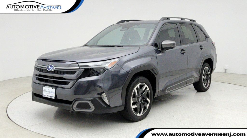 2025 Subaru Forester Limited Hybrid AWD - 22951231 | Video 1
