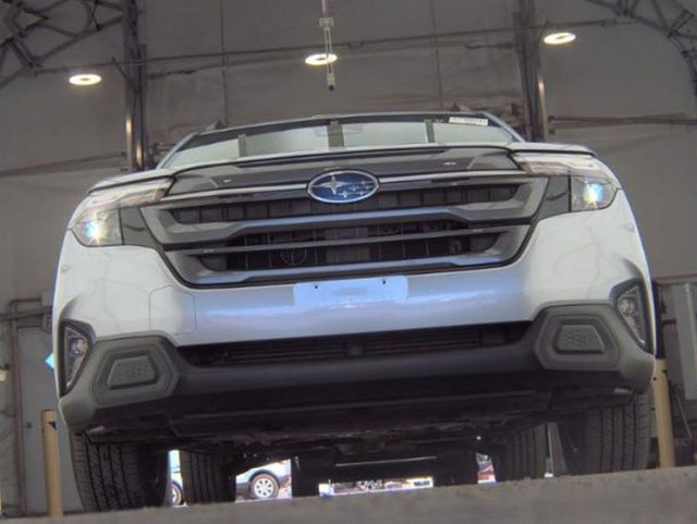 2025 Subaru Forester Premium AWD - 23013688 - 3