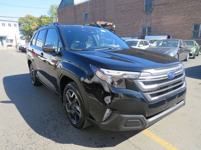 2025 Subaru Forester Premium Hybrid AWD - 22928761 - 2