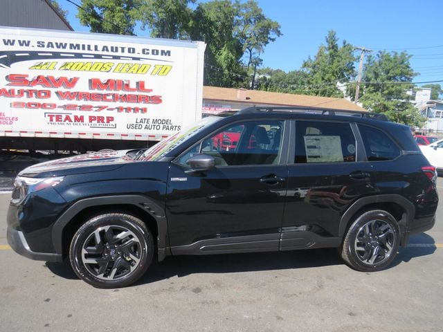 2025 Subaru Forester Premium Hybrid AWD - 22928761 - 7