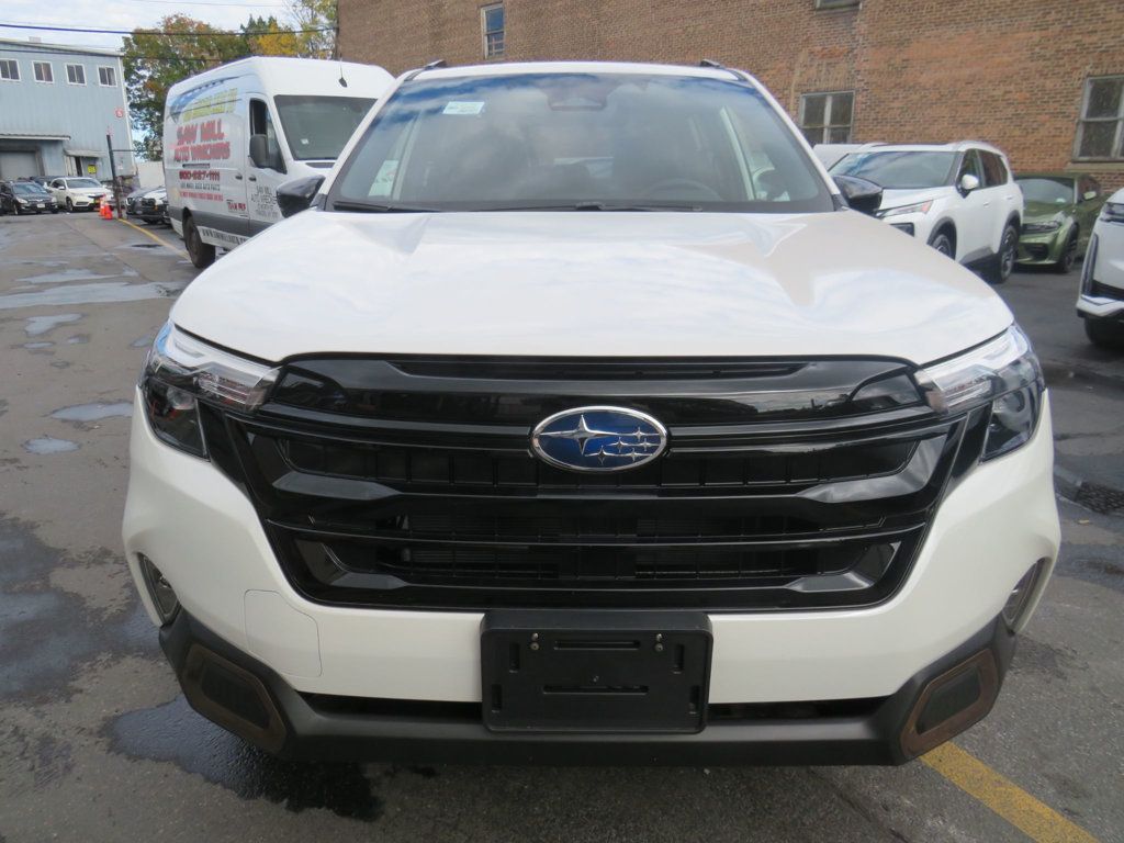 2025 Subaru Forester Sport photo 2