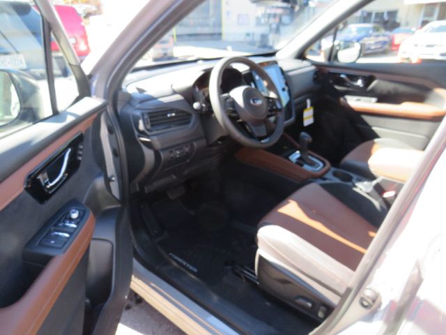 2025 Subaru Forester Touring AWD - 22934687 - 8