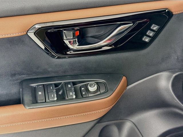 2025 Subaru Forester Touring AWD - 23064759 - 16
