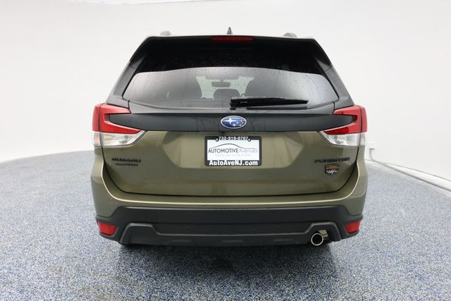 2025 Subaru Forester Wilderness CVT with harman/kardon Audio & Power Rear Gate - 22939224 - 3