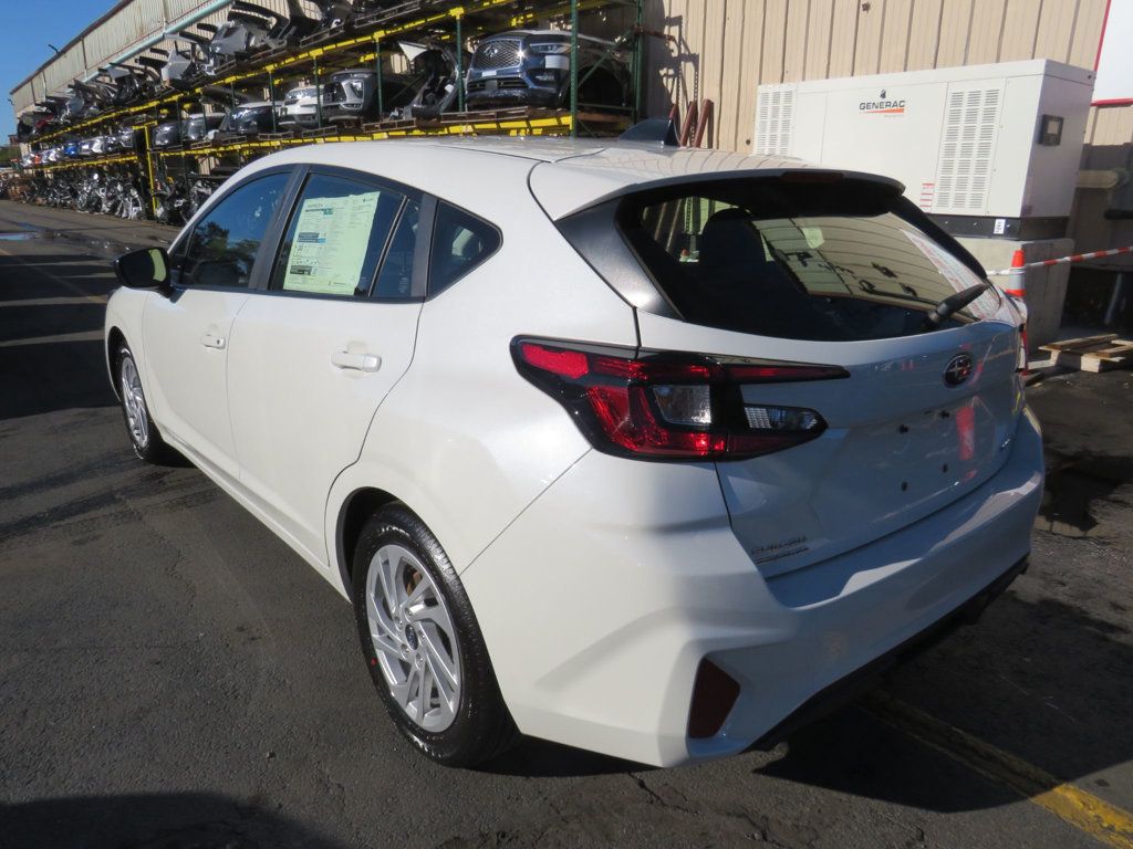 Subaru Impreza photo 6