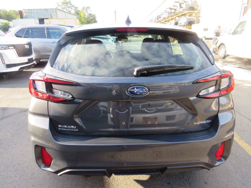 Subaru Impreza photo 5