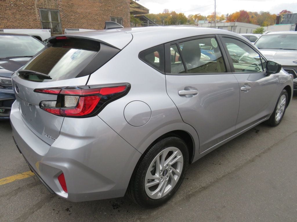 Subaru Impreza photo 5
