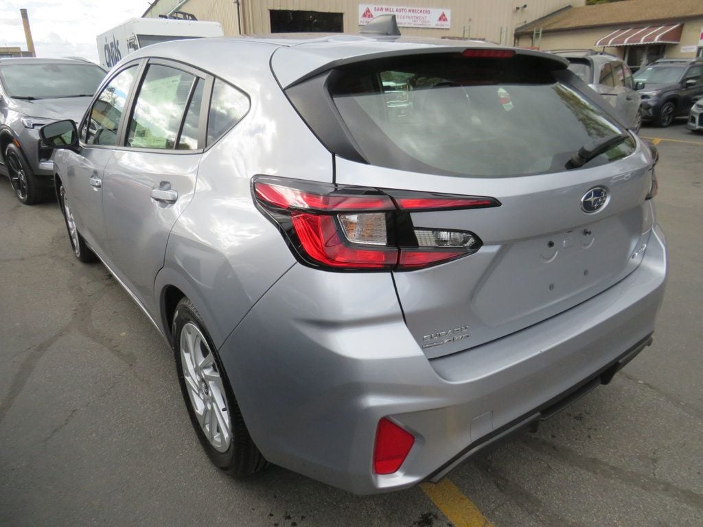 Subaru Impreza photo 7