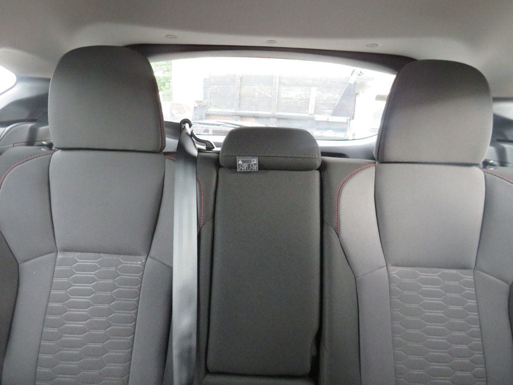 Subaru Impreza photo 11