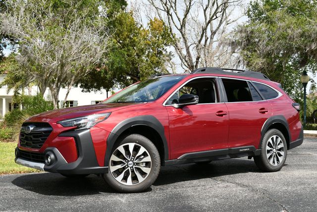 2025 Subaru Outback 2.5i Limited CVT AWD Wagon W/W/Eyesight Pre-Collision Braking - 23009479 - 20