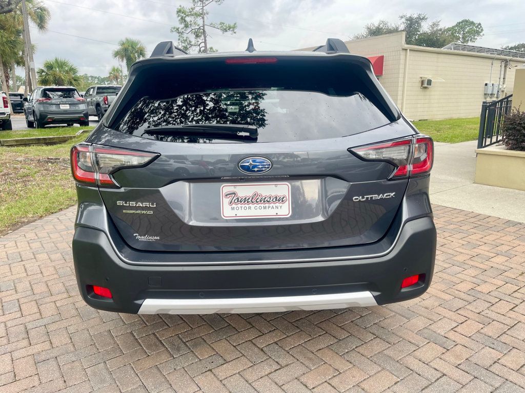 2025 Subaru Outback Limited photo 4