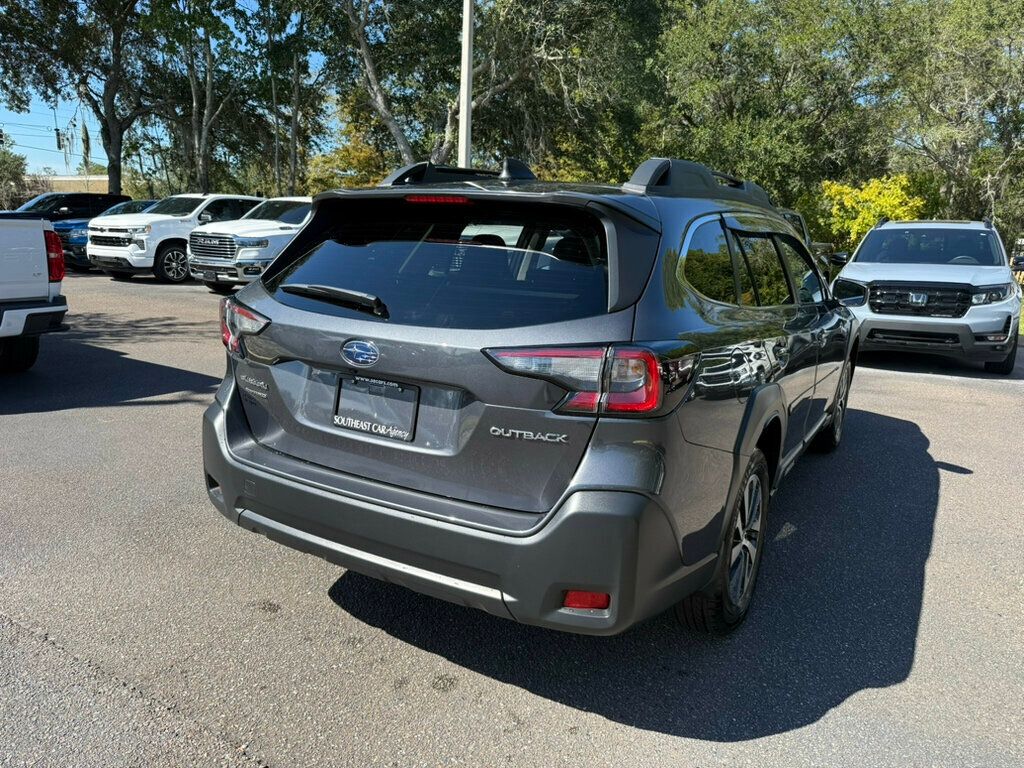 2025 Subaru Outback Premium photo 10