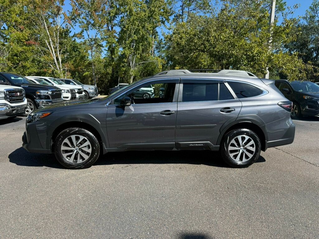 2025 Subaru Outback Premium photo 2